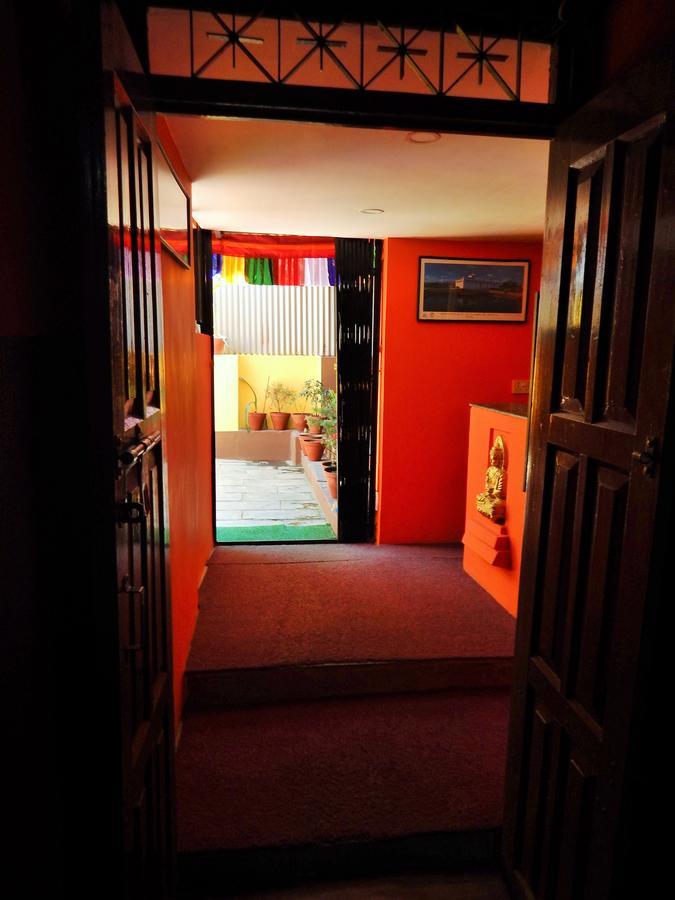 Hotel Giramondo カトマンズ エクステリア 写真